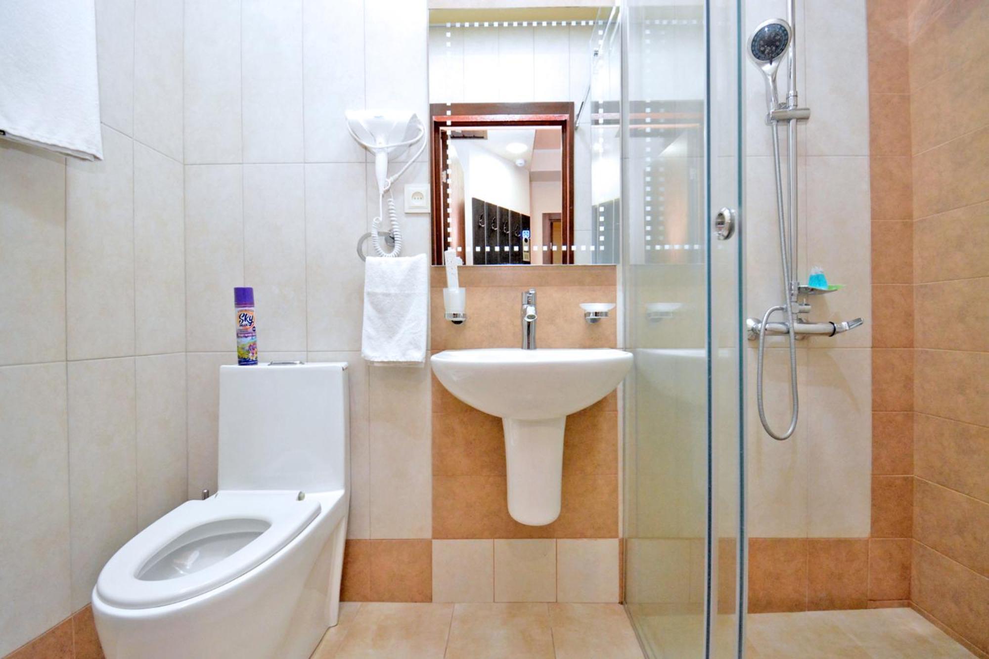 Partez Hotel Erevan Exterior foto